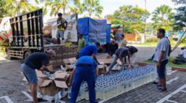 Sat Polairud Polres Manggarai Barat berhasil mengamankan 1.749 liter minyak tanah dan 3 unit truk pengangkut. (Foto: Humas Polres Mabar) 