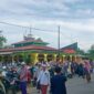 Usai pelaksanaan salat, suasana haru dan kebahagiaan tampak menyelimuti para jemaah, Jumat (20/3) pagi. (Foto Sarifudin/GBRNews.id) 