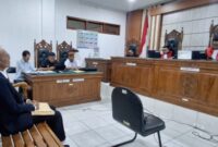 Suasana persidangan di Pengadilan Negeri Labuan Bajo dengan perkara perdata nomor 32/Pdt.G/2025/PN Lbj dan 33/Pdt.G/2025/PN Lbj pada Rabu (20/5/2026). 
