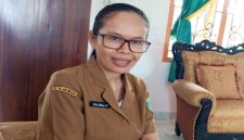 Kepala DPMPTSP Kabupaten Manggarai Barat, Maria Imaculata Etris Babur, ST,