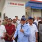 Wakil Ketua Komisi IV DPR RI Ahmad Yohan (kiri), bersama Menteri Koordinator Bidang Pangan Zulkifli Hasan (tengah) dan Menteri Desa dan Pembangunan Daerah Tertinggal Yandri Susanto (kanan) saat turun langsung mengawal pelaksanaan Program Kampung Nelayan Modern (KNMP) Warloka di Kecamatan Komodo, Kabupaten Manggarai Barat, Nusa Tenggara Timur, Kamis (30/7/2026). 