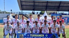 Skuad Monster Mbeliling pada laga perdana Grup B Open Turnamen PSSI Cup II Manggarai Barat, Minggu (9/8/2026) sore. Foto Rino/GBRNews.id