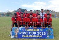 Skuad Krisna FC pada Open Turnamen PSSI Cup II Manggarai Barat 2026 di Stadion Komodo, Labuan Bajo, Selasa (11/8/2026) sore. Starting XI: Edo Muga (88), Fandy Loke (3), Alvin Lewa (21), Riston Ngange (14), Askon Nika (4), Arjun Wedo (16), Crespo Hale (25), Aldon Lalu (15), Ebinth Toi (10), dan Kim Raja (18). Foto: Rino/GBRNews.id