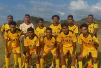 Skuad Kaper FC tampil penuh percaya diri pada babak 16 besar Open Turnamen PSSI Cup II Manggarai Barat 2026 di Stadion Komodo, Labuan Bajo, Senin (31/8) sore. Foto: Rino/GBRNews.id
