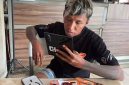 Muhamad Rafly, pria asal Kaluku, Kabupaten Luwu Utara, Sulawesi Selatan, yang diduga membawa kabur iPhone 17 Pro Max senilai Rp22,5 juta dalam transaksi COD di Labuan Bajo. (Foto Ist) 